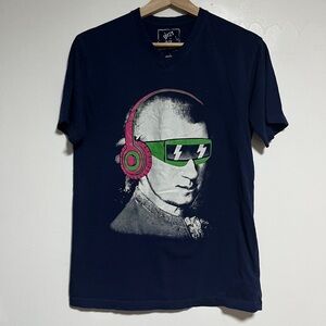 g:21 Graphic Tee Mozart DJ Headphones Shirt – Size Small
